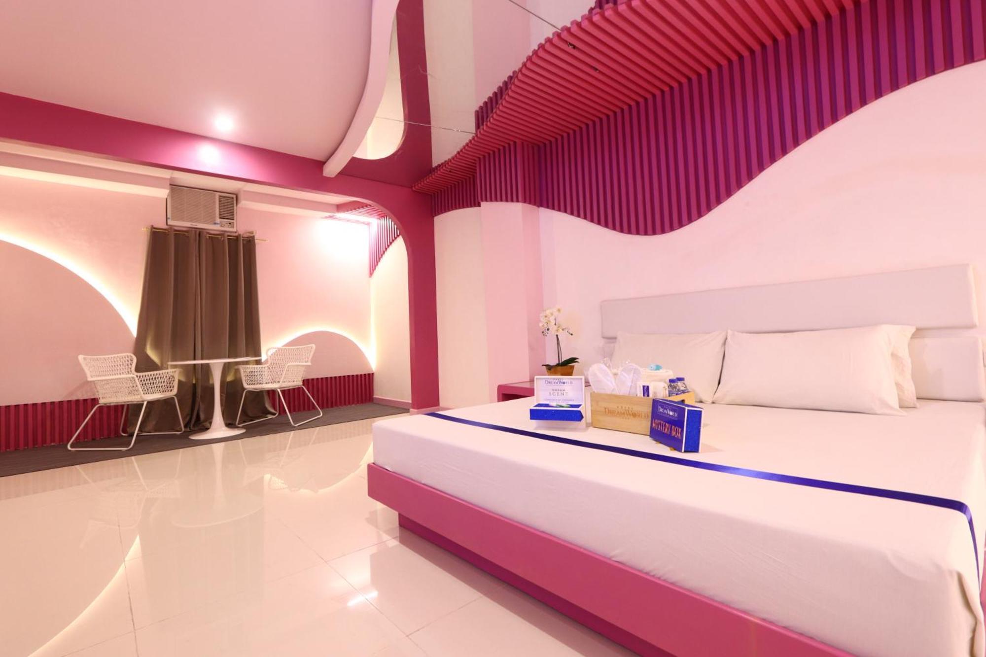 Hotel Dreamworld East Ortigas Pasig City Buitenkant foto