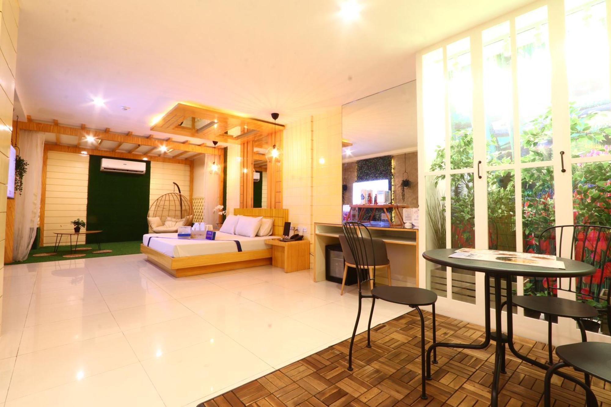 Hotel Dreamworld East Ortigas Pasig City Buitenkant foto