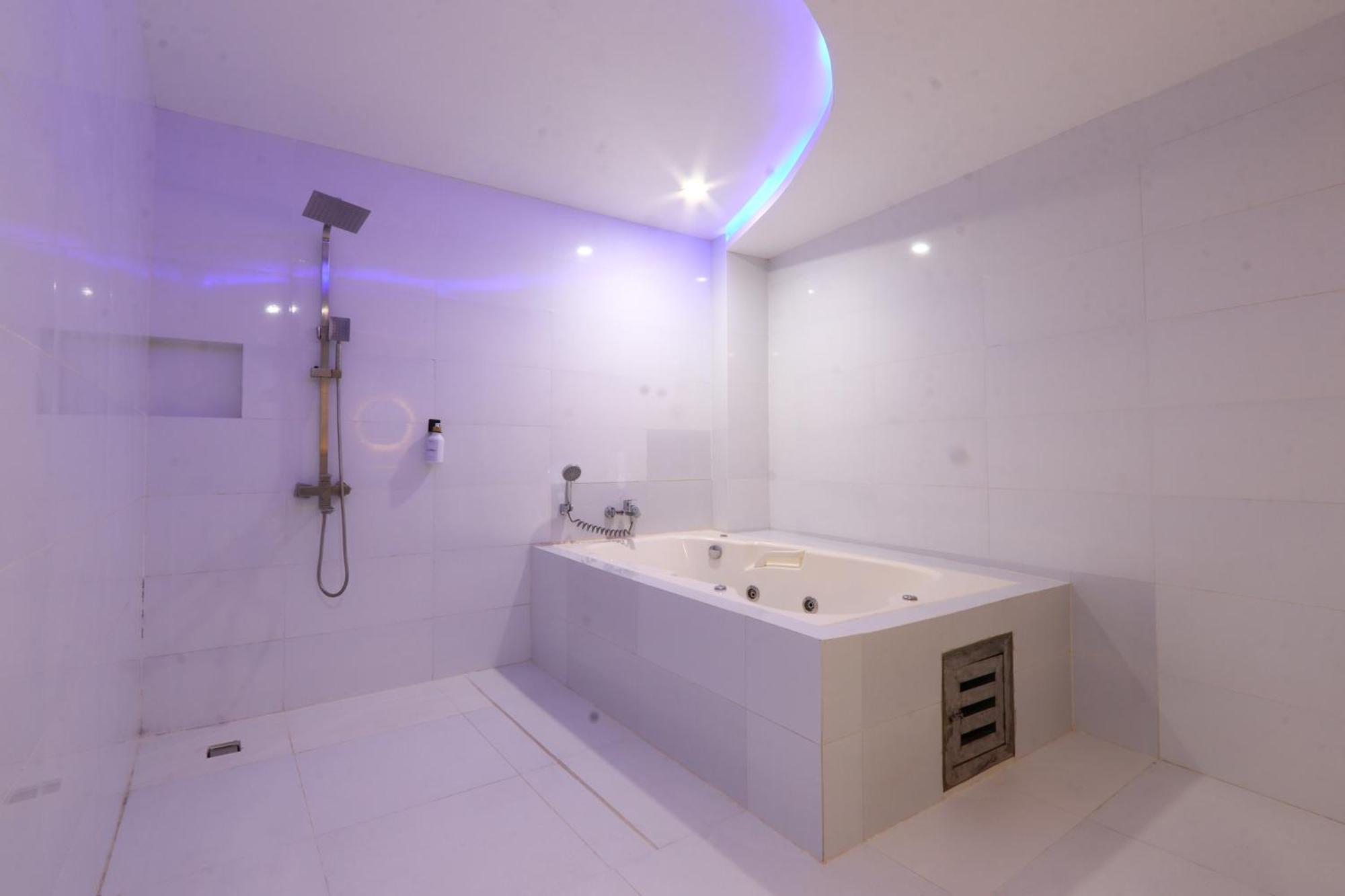 Hotel Dreamworld East Ortigas Pasig City Buitenkant foto